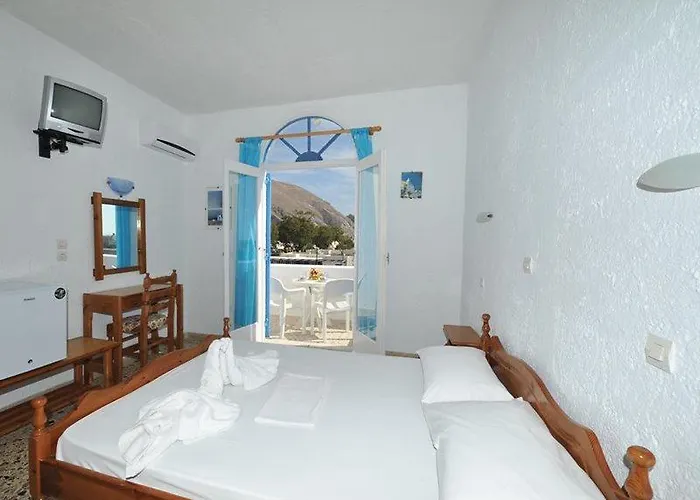 Santa Irini Hotel Perissa (Santorini)
