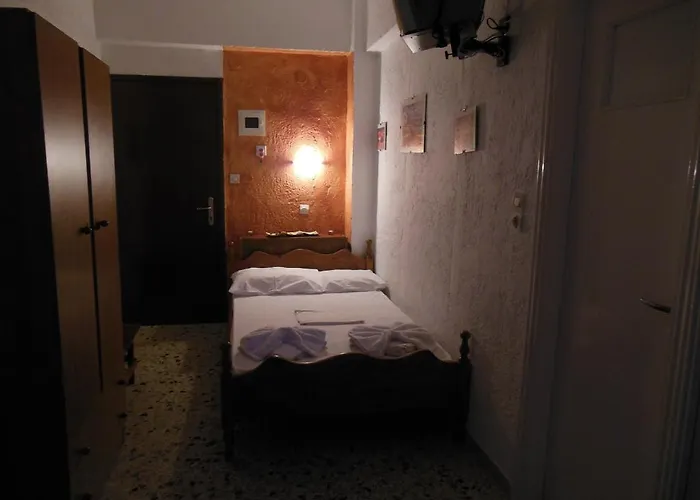 Hotel Santa Irini Perissa (Santorini)