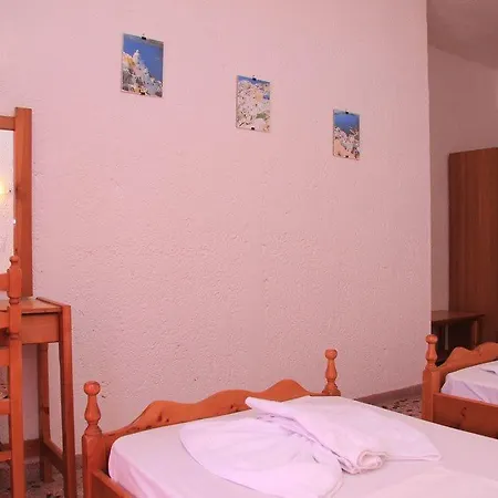 Santa Irini Perissa (Santorini)