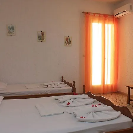 Hotel Santa Irini Perissa (Santorini)