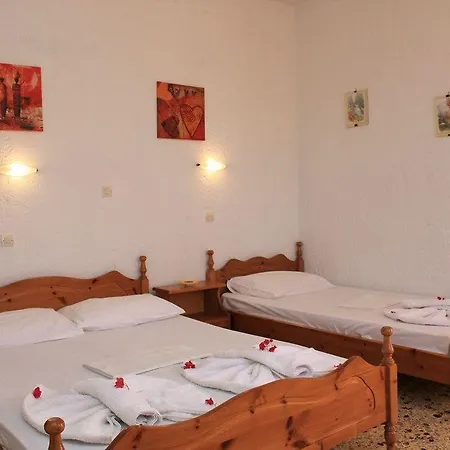 Hotel Santa Irini