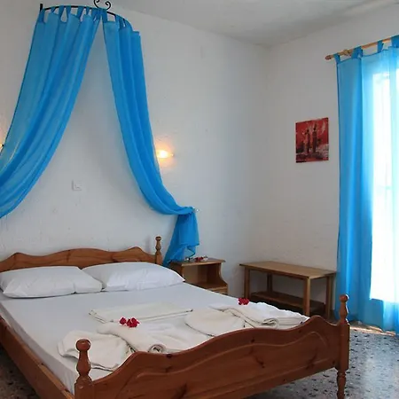 Santa Irini