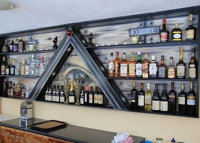 Santa Irini ホテル 2*