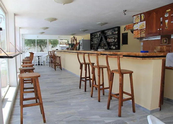 Santa Irini 2* ペリッサ