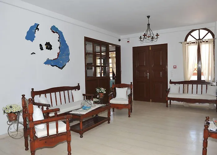 Hotel Santa Irini 2*