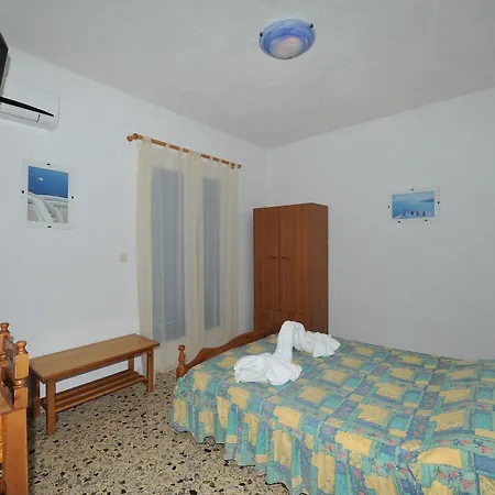 Santa Irini ペリッサ