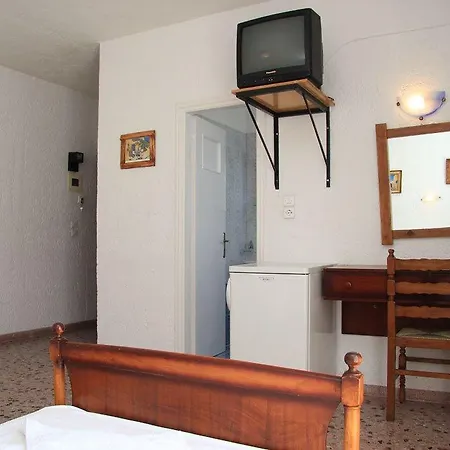 Santa Irini ホテル