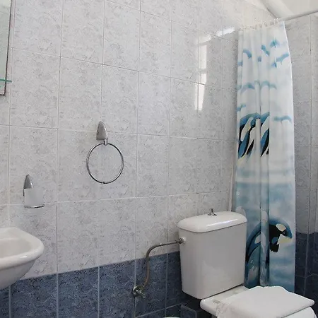 Santa Irini ホテル 2*