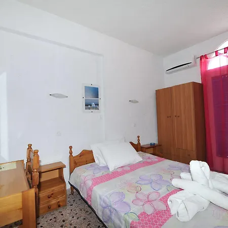 Santa Irini ペリッサ