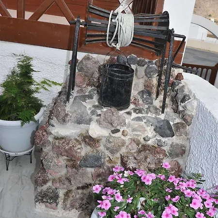 Santa Irini ペリッサ