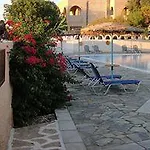 Santa Irini Hotel