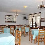 Santa Irini 2*