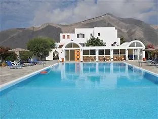 Santa Irini 2*